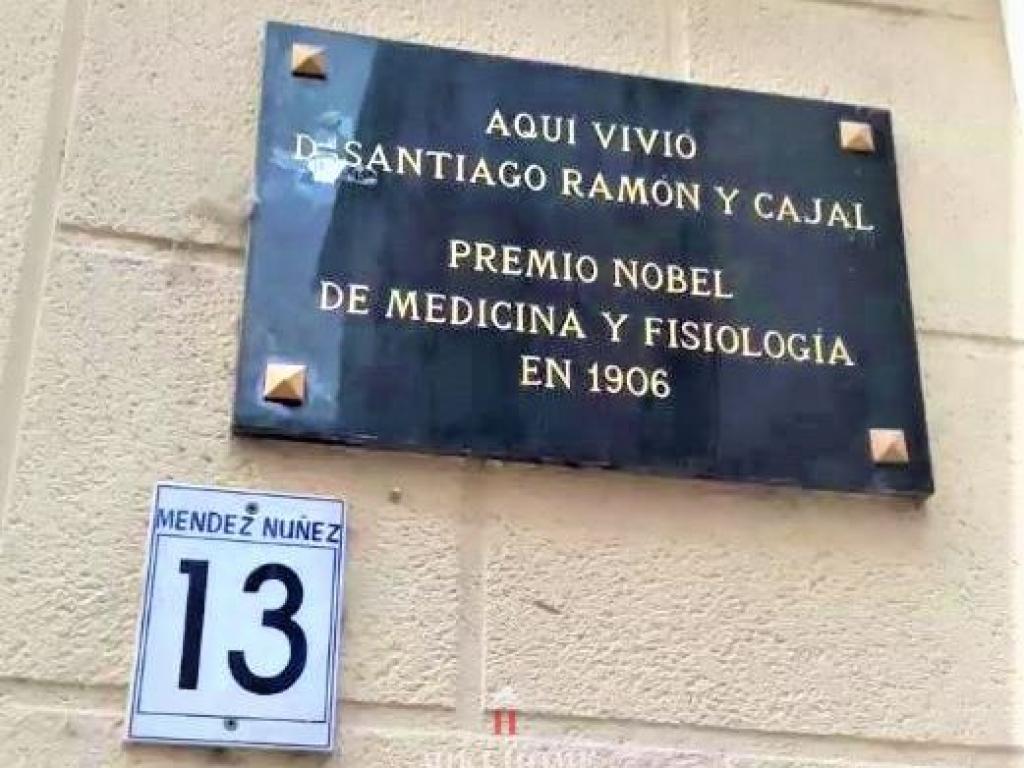 Piso en Calle Casto Méndez Núñez de Zaragoza 7