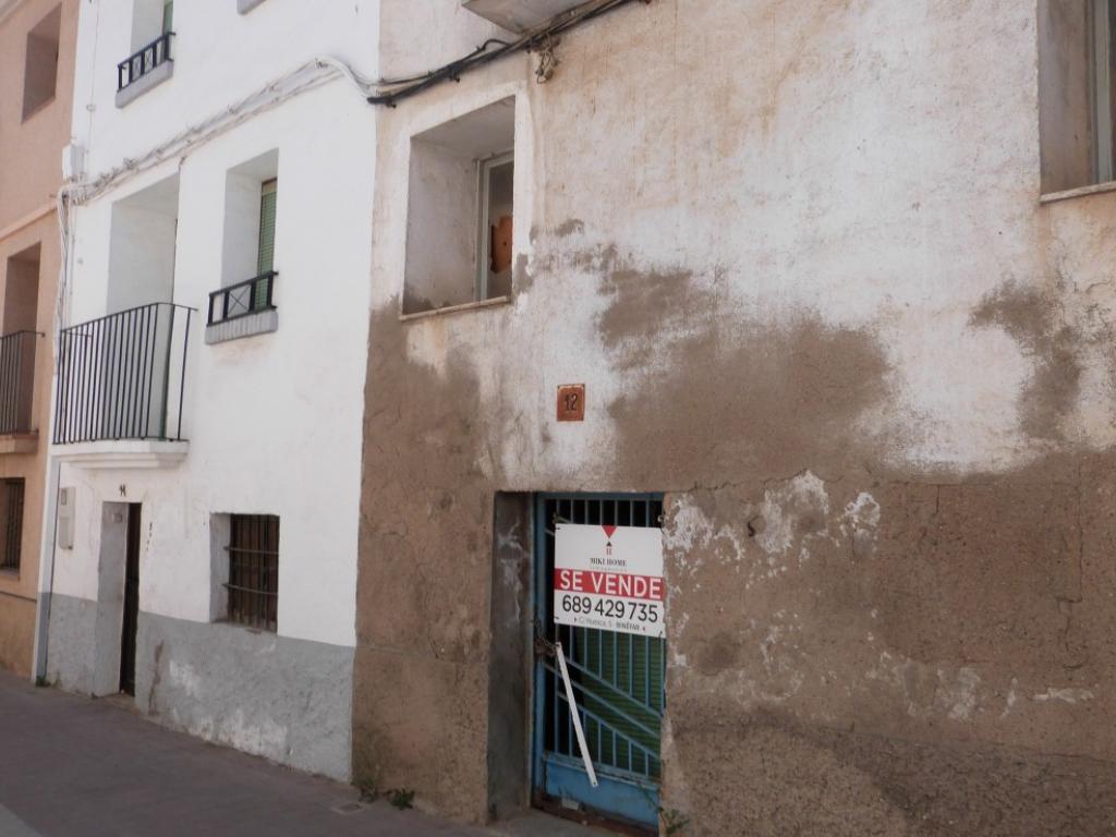 Piso en Calle Tamarite, 22500 Binéfar, Huesca, España de Binéfar 0
