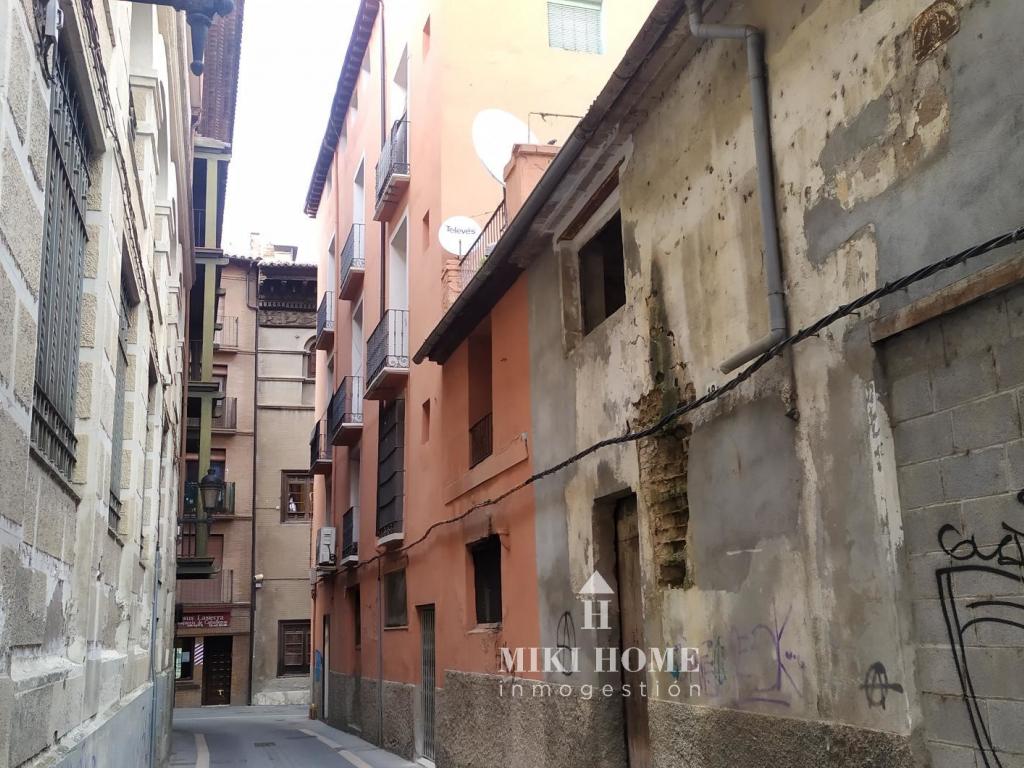 Piso en calle Argensola de Barbastro 3